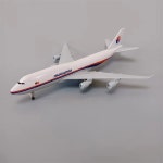 비행기 다이 기어 랜딩 시리즈 말레이시아 항공 금속 모델 합금 B747 20CM 보잉 취미 747 B747 M ysia : 셀렉트플로우