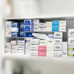 (완제 약선반) 약국 조제실 약장 정리 선반 - 라지, 스몰 : 코지파마시