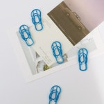 투투 10 개 나막신 집 슬리퍼 모양 종이 클립 색상 재미 있은 카와이 북마크 사무실 Shool 편지지 마킹 클립 H0146 : 슬기로운직구상사