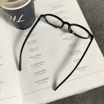 남자 여자 공용 블루라이트 차단 얼굴형에 맞는 안경테 코받침 없는 긱시크 뿔테안경 : 투데이클로즈