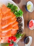 노르웨이 슈퍼등급 연어회 연어 당일작업 원물 350g 연어회 : 오션프렌즈몰