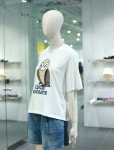 LYTAM25730PIX/IVX/GYM 럭키슈에뜨 여성 시그니쳐 슈에뜨 깍두기 티셔츠 : 신세계파주 럭키슈에뜨
