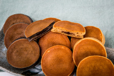 황금 찰보리빵 25g 택배박스 경주 보리빵 간식 경주빵 특산품 선물 아침 식사 대용 : 황금찰보리빵 본점