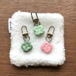 (무르르) 핸드메이드 네잎 클로버 키링 도자기 : 달다제주