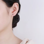 여성용 DA052 선물 스터드 기념 나사 파인 천연석 우정 패션 귀걸이 특별한 생일 스타 : 휴엔원