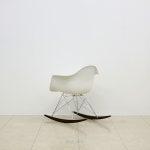 [비트라] Vitra Eames Rocking Armchair (White) : 길드하우스