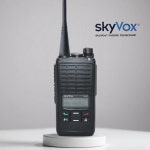 엔케이정보통신 업무용무전기 NRD400 국산 고성능 디지털 : 무전기총판 탑프라자