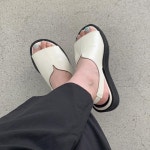 [G2233] 무지 밴드샌들 여성 통굽 키높이 오픈토 민자 샌들 : 새로이클라쓰