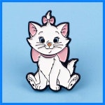 귀여운 마리 고양이 에나멜 핀 브로치 여성용 옷깃 핀 배지 배낭 의류 액세서리 애니메이션 쥬얼리 걸스 선물 : bomsoul