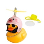 헬멧이 달린 자동차 오리 프로펠러, 바람막이 노란색 멋진 안경으로 내부 장식, : 블랑에코컴퍼니