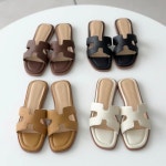 [G3469] 소가죽 1cm 로우굽 토오픈 쿠션 플랫 뮬 슬리퍼 : 새로이클라쓰