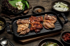 춘천 닭갈비 맛집 토담숯불닭갈비택배 간장,고추장,소금 선택  1kg : 춘천토담숯불닭갈비