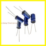 10PCS 새로운 2.5V 슈퍼 골드 패러데이 커패시터 권선 유형 : 영강산업