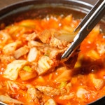 돼지고기 김치 짜글이 밀키트 한돈 생고기 김치찌개 1kg : 우묵배미