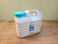 바이오 탱크 엔파워 물통 10L 낮은형 생수통 대형 약수터 말통 : 신흥플라스틱