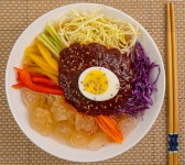 보영만두 냉쫄면 4인분+포자만두 4봉(고기/청양) 세트 : 보영온라인공식몰