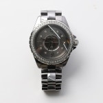 샤넬 J12 워치 크로매틱 33MM H2565 : 르합