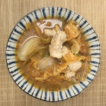 [신여사] 한돈돼지김치찌개 1kg : 신여사 고기반찬