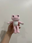 [일본직수입] 피클스 더 프로그 개구리 핑크 인형 피클 마스코트 인형 키링 : 유미다움