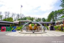 외국인투어 -  DMZ투어 코스 A - 임진각평화누리공원+제3땅굴+도라전망대+통일촌+감악산출렁다리 : 트립앤미