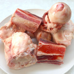 (배터짐) 한우 사골 2kg 소사골 도가니 잡뼈 우족 머리 천엽 갈비 지방 우설 사태 : 배터짐