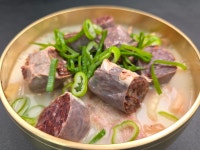 [막내연호 압도적 순대국 돼지국밥] 푸짐한 2인분 1kg /진한한우사골육수, 국내산 대파 듬뿍 : 막내연호