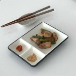 멜라민 3구 3칸 나눔접시 앞접시 샤브샤브 양꼬치 소스 그릇 체크패턴밀크 : 코끼리멜라민