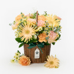 크림 샌드 바스켓 생화 택배 여자친구 생일 꽃바구니 선물 기념일 축하 : 꽃집청년들