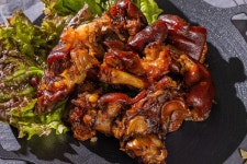 서남시장 김주연 왕족발 국내산 가마솥 미니족발 600g : 서남시장 김주연왕족발