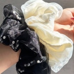 바이현샵 진주 오간자 곱창머리끈 곱창헤어밴드 헤어곱창밴드 : 바이현샵