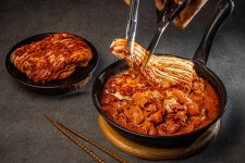 김태주 선산곱창 곱창전골 2인분 2kg 국내산 곱창 밀키트 김천점 캠핑 택배 : 원조 김태주선산곱창