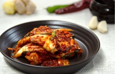 정원 김치 갓담은 새김치 국산 알배기 겉절이 1KG (보통맛/매운맛) : 정원 김치