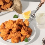 동해 LM닭강정 순살 치킨 가라아게 후라이드 1kg, 1개 : 맛붐