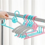 늘어 나는 옷 걸이 15개 길이 조절 미니 작은 캐릭터 곰돌이캐릭터옷걸이 _ 15P : 말랑바다샵