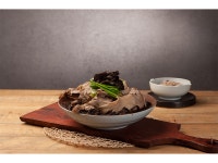 [닭/오리 선택] 능이백숙 4인세트(반찬2종/찰밥/산양산삼즙 포함) : 약산궁 명가