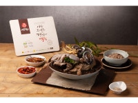 [닭/오리 선택] 산삼능이백숙 4인세트(반찬2종/찰밥/산양산삼즙 포함) : 약산궁 명가