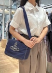 [비비안웨스트우드] 25SS CANVAS 숄더백 (네이비) 952002 : 쿄우모