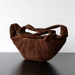 브라운 스웨이드 크로와상백 2사이즈 천연소가죽 가방 : 브리펠