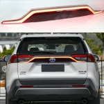 타 R4 2019-2023 2024용 자동차 LED 리어 범퍼 램프 브레이크 등 방향 리플렉터 : 바이포유N1