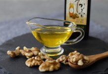 [팔도팜] 3대호두농장 영동호두기름375ml-1병 : 농업회사법인 팔도팜주식회사