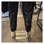 [여주아울렛명품 벨로네고지오]OFF WHITE OMCF004R21FAB002 1010   오프화이트 프린트 카고팬츠 : 벨로네고지오