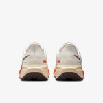 나이키 에어 줌 페가수스 41 세일 라이트 카키 : 영원창고