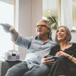 엠지텍 들리움 블루투스 스피커 온가족 올인원 휴대용 무선 스피커 : 주식회사 엠지텍