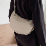 하프문백 휘뚜루마뚜루크로스백 크로와상백 반달 : 루크코