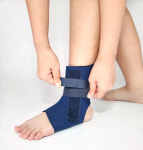 닥터메드 의료용 발목보호대 반깁스 스트랩 압박밴드 축구 농구 러닝 재활밴드 : 토닥스토어