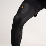 아머스킨 종아리 무릎 보호대 밴드 테이핑 허벅지 햄스트링 카프 슬리브 국가대표 선수용 : 아머스킨