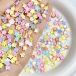 100PCS 미니 투명 스파클링 수지 스타 네일 아트 액세서리 매니큐어 DIY에 대 한 3D 다채로운 오각형 네일 매력 용품 : 루카스벨