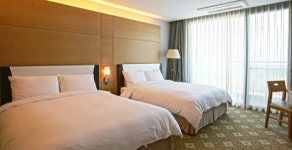 여주 세라지오cc 커피가 포함된 여주썬밸리 숙박 1박2일골프 : 일박이일자이언트골프