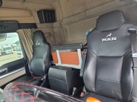 만트럭 4.5톤 카고트럭 길이8100 2017년식 후축 하이캡 오토미션 : 한강트럭