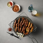 1.5 닭갈비 일점오 춘천닭갈비 국내산 닭목살 철판 숯불 구이 캠핑 300g, 2개 : 1.5닭갈비